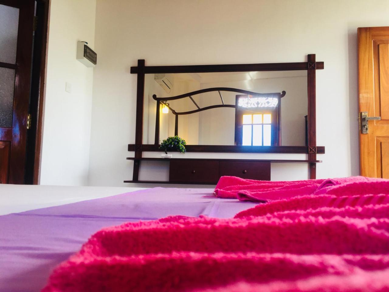 Sanjula Apartments Hikkaduwa Exteriér fotografie